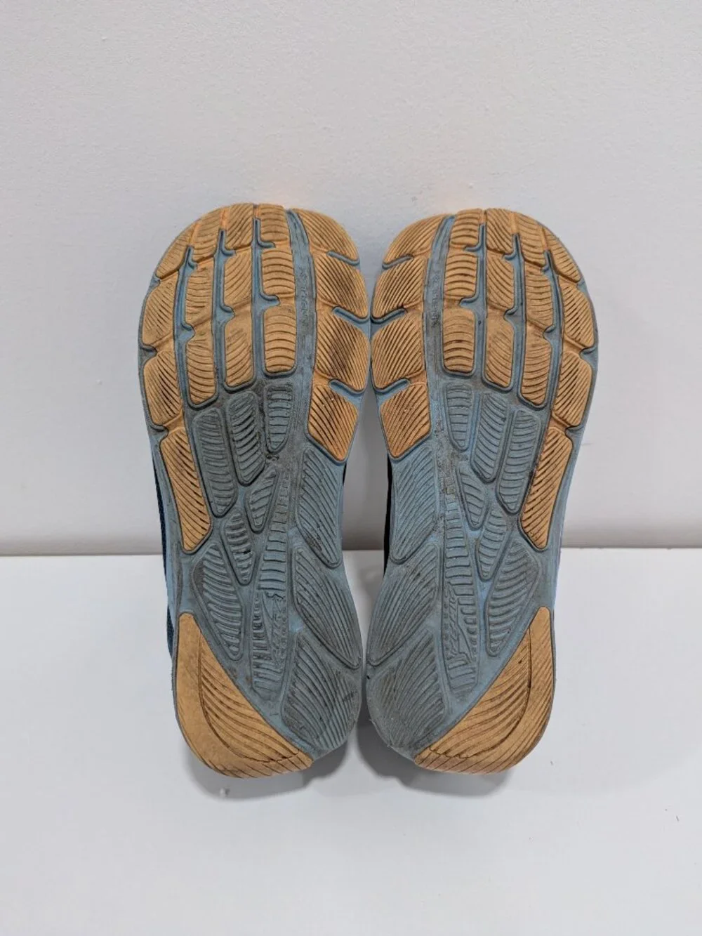 Altra Rivera 3 Women’s Running Shoes Size 9 Navy Teal Blue AL0A7R7N445